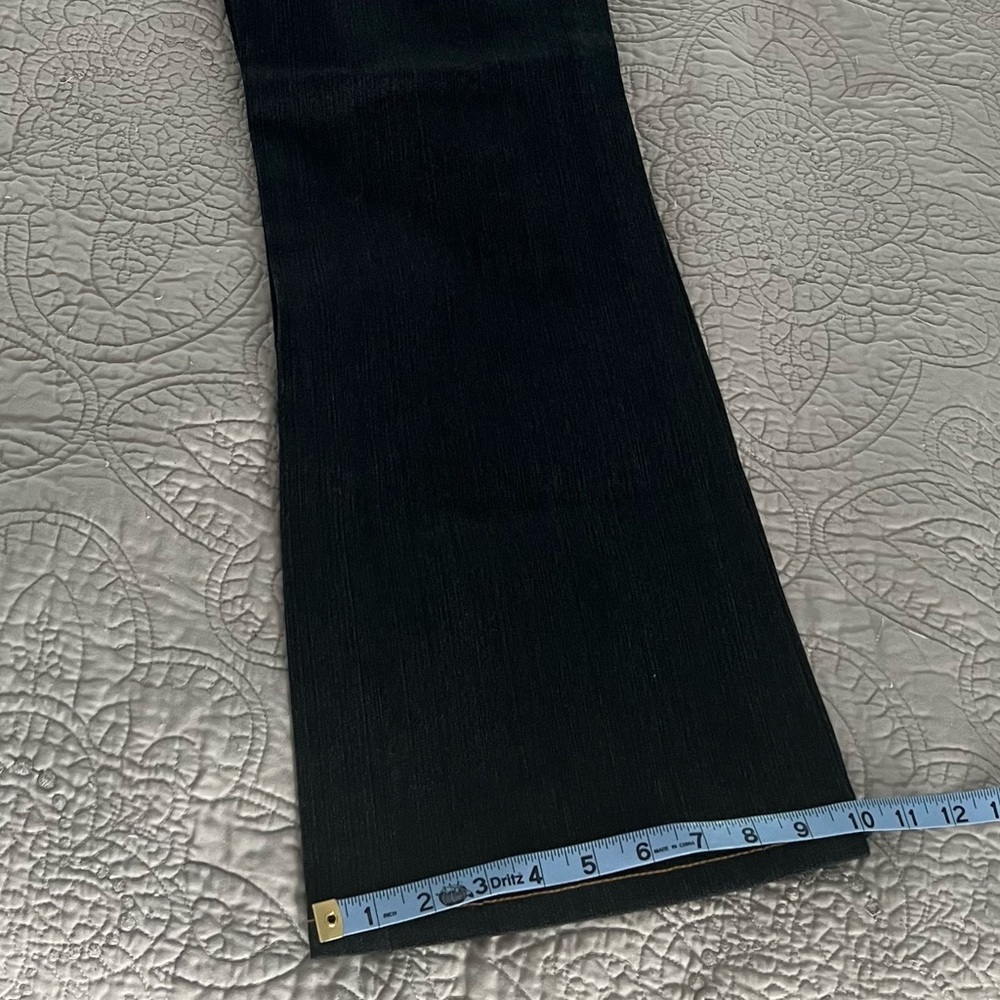 DKNY Denim Wide Leg Flare Jeans Size 12 - Picture 13 of 13